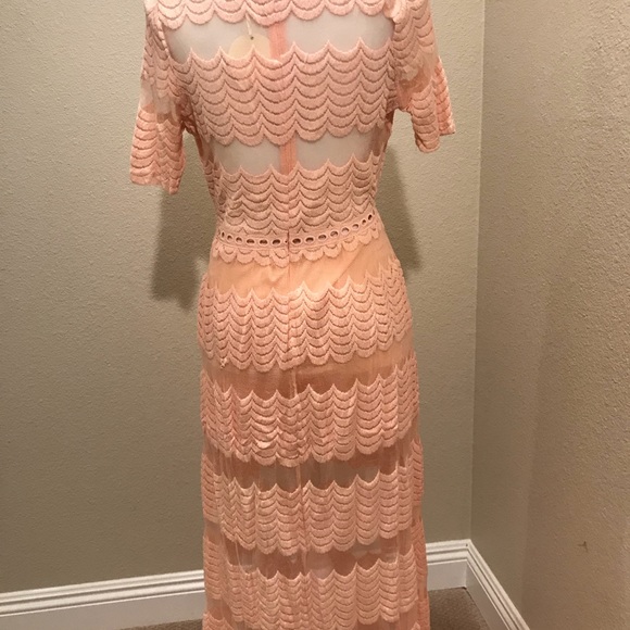 Adorable boho romper that looks like a long dress - Picture 7 of 8